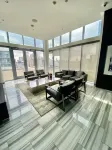 Toronto Downtown Apartment Rooms near Eaton - เปิดใหม่