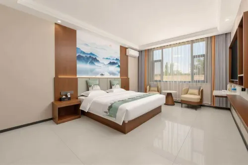 Yunshang Holiday Hotel