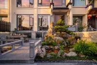 Nanpu Yunjv Nanpu Cloud | High-End Design Boutique Stay (Wuyuan Cultural Square Scenic Bridge) - Barer