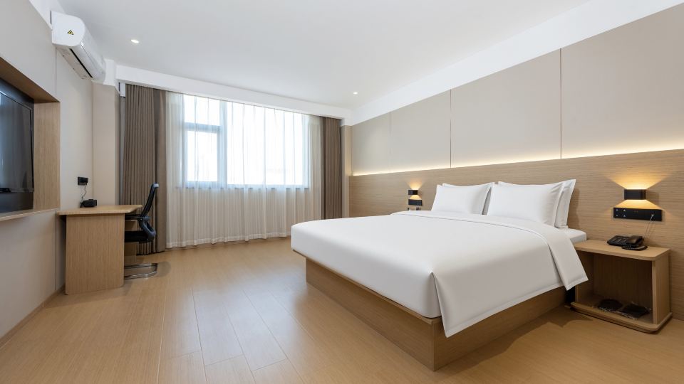 Yuejinghao Select Hotel (Yancheng Dafeng Yongtai International Square)
