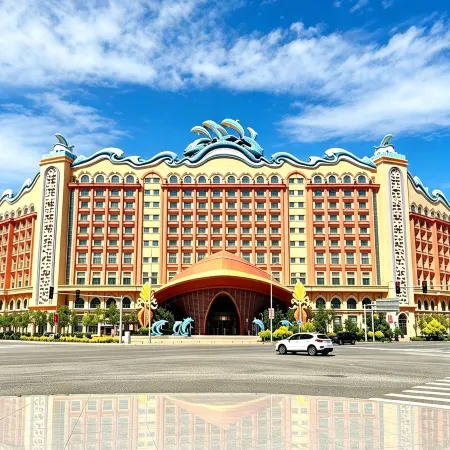 Macrolink Hotel Ocean Resort