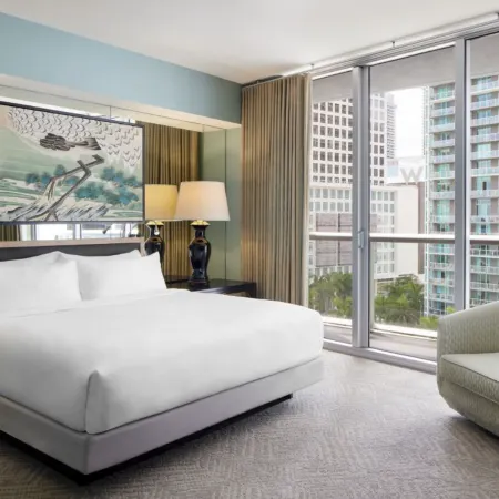 W Miami
