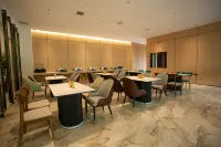 Xingyi Black Mamba E-sports Hotel - فطور