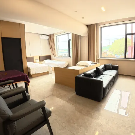 Zhalantun Mogoqi Town Senbao Hotel