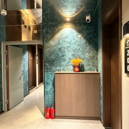 Linjiang No.1 Hotel (Linjiang City Jiangxin Island Park)