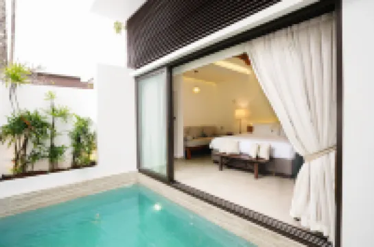 Malisa Villa Suites