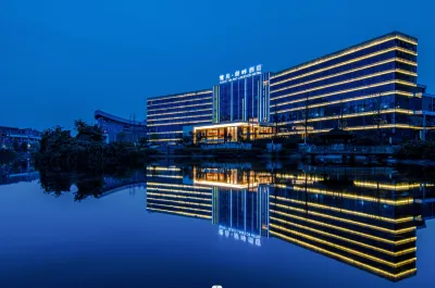 西充鷺島·湖畔飯店 天仙觀附近的飯店
