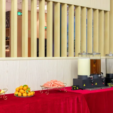 City Comfort Inn Hotel (Lingao Shopping Plaza)