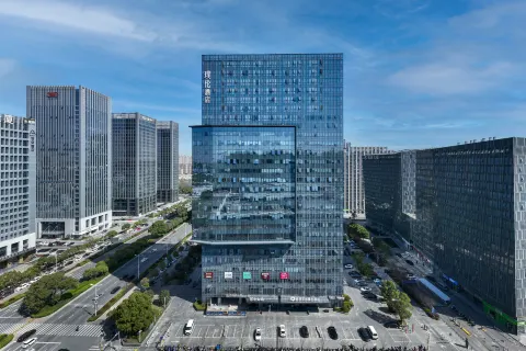 Pulun Hotel (Cixi Huanchuang Aegean Sea Shopping Center Branch)