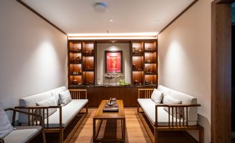 5. Chengdu ..