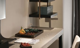 Holz Riez Hotel (Shenyang Olympic Center ,Wanda Palza ,Northeast Hospital)