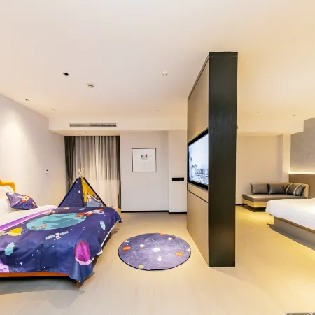 Urba Hotel (Zhoushan Putuo Kaihong Square)