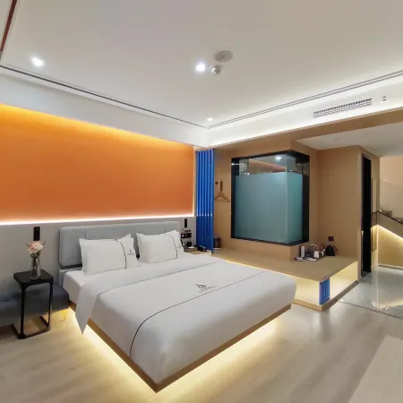 Golden Phoenix Light House Hotel