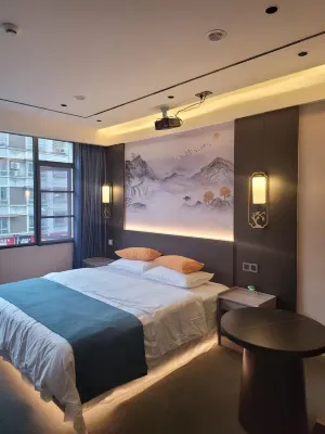 Kaiyasaint Hotel Hotels near Bainian Haohe Love Valley (A Hundred Years of Love Valley)