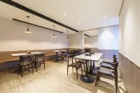 โรงแรม HanTing (หว่าฝางเตียน ว่าจู) - พร้อมอาหารเช้า