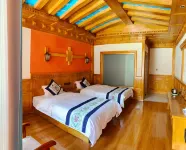 Gesang Flower Homestay
