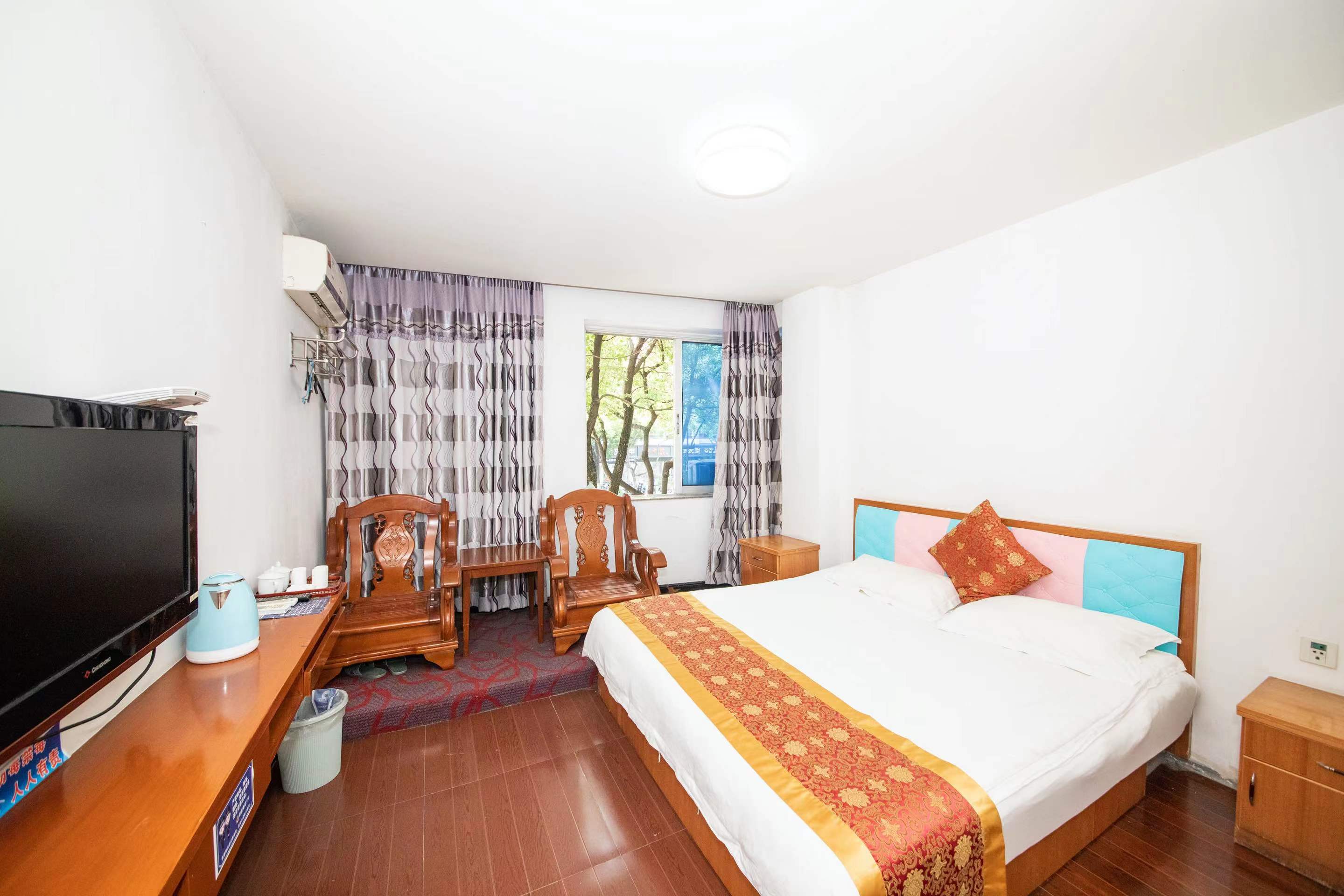 Shaoxing Jiajia Business Hotel (Lu Xun Hometown)Over view