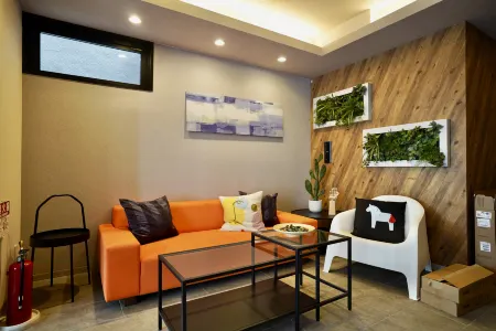 Apartment Hotel 11 Namba Minami Shin-Imamiya Отели рядом с достопримечательностью «Сумиёси-тайся»