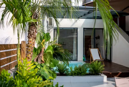 Guilu Homestay Отели рядом с достопримечательностью «Bailu Town»