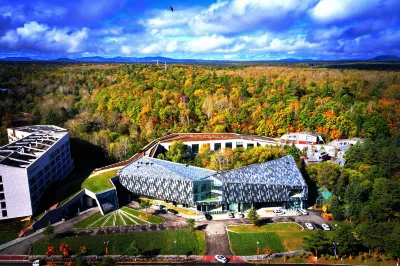 Zhi Resort • Riverside فنادق في 