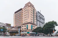 Atour Hotel Shaoxing Luxun Former Residence Hotel in zona Qianjia Taimen