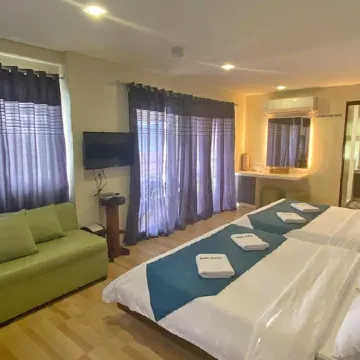 Pier Uno Dive Resort