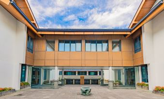 Putuo Hotel · Bore Jingshe