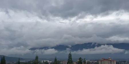 Erlitun Homestay in Xixiang County, Hanzhong City