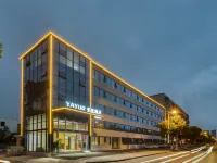 Yayue Hotel (Jiangyou High-speed Railway Station)