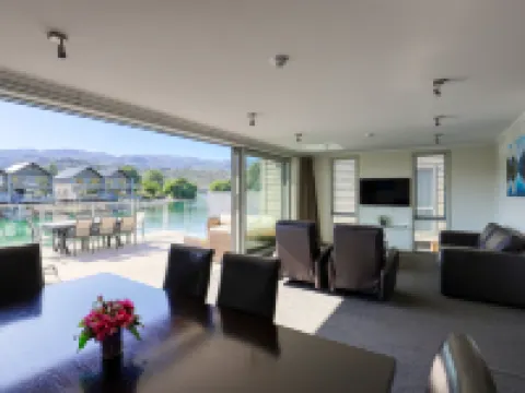 Marsden Lake Resort Central Otago Hotels in Cromwell