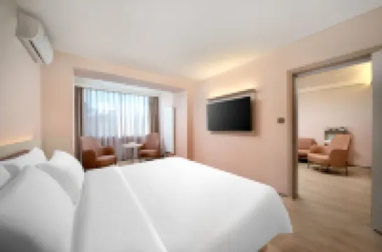 HanTing Hotel (Daqing Wanda Tieren Plaza)