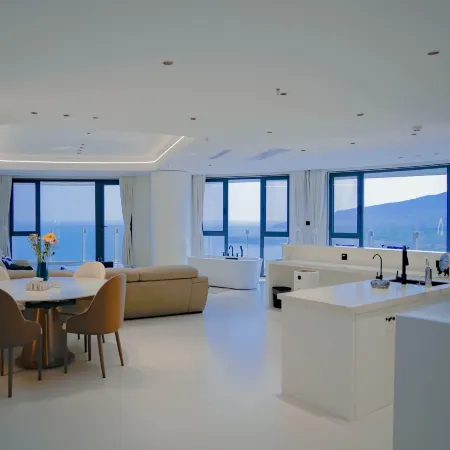 Ri Hai Shan Dreamland Seascape Apartment