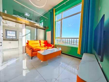 Xiji LOFT Boutique Homestay (Yanjing Institute of Technology)