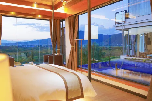 Cultural Hotel (Tengchong Heshun Ouxiang Zhijia Panoramic Wetland)