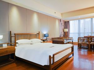 Yixuan Select Hotel Apartment (Tianjin Binhai Station Baolong Plaza)