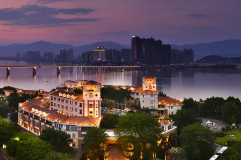 Lilac Garden Hotel