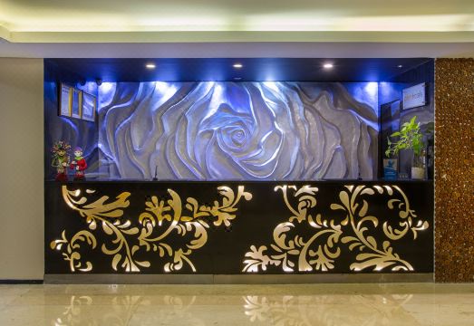 타케스 맨션 & 호텔