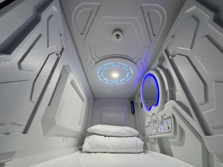 Sleeping Space Capsule Hotel (Fuzhou Changle Airport)