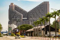 Imperio Residence Seafront by Perfect Host โรงแรมใน