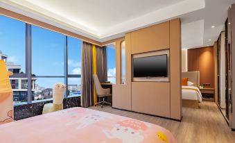 Century Yinhua Hotel (Enshi Cultural Center Plaza University for Nationalities)