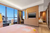 Century Yinhua Hotel (Enshi Cultural Center Plaza University for Nationalities)