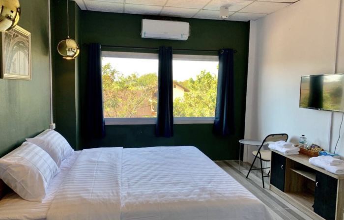 You empire Hostel and Bar