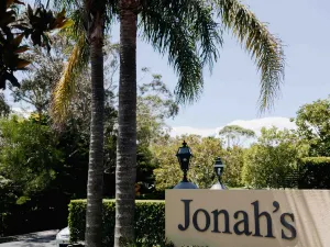 Jonahs Restaurant & Accommodation, Whale Beach