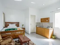 Sekar Gambir Homestay Hotels in Batu