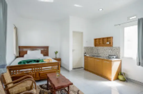 세카르 감비르 홈스테이