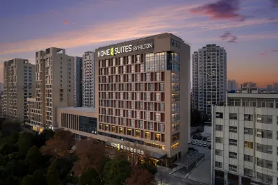 Home2 Suites by Hilton Xiangyang Xiangzhou Hotels near Yuliang Island