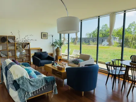 Yuanyang  Nuoma Amei Tea  Manor Отели рядом с достопримечательностью «Pu Gao Lao Zhai»