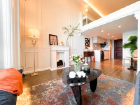 Xiyue Designer Scenic Apartment (Zhanjiang Jinshawan Beach)
