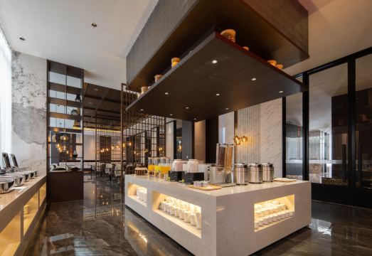 조르지오 모란디 호텔