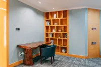 Qingmu Selected Hotel (Ma'anshan East Station Golden Eagle International Branch)